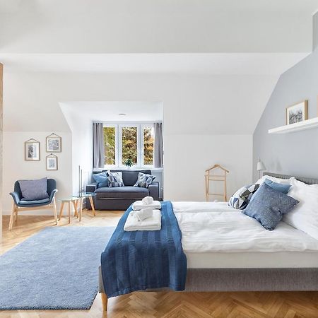 Opera Apartments Познань Экстерьер фото